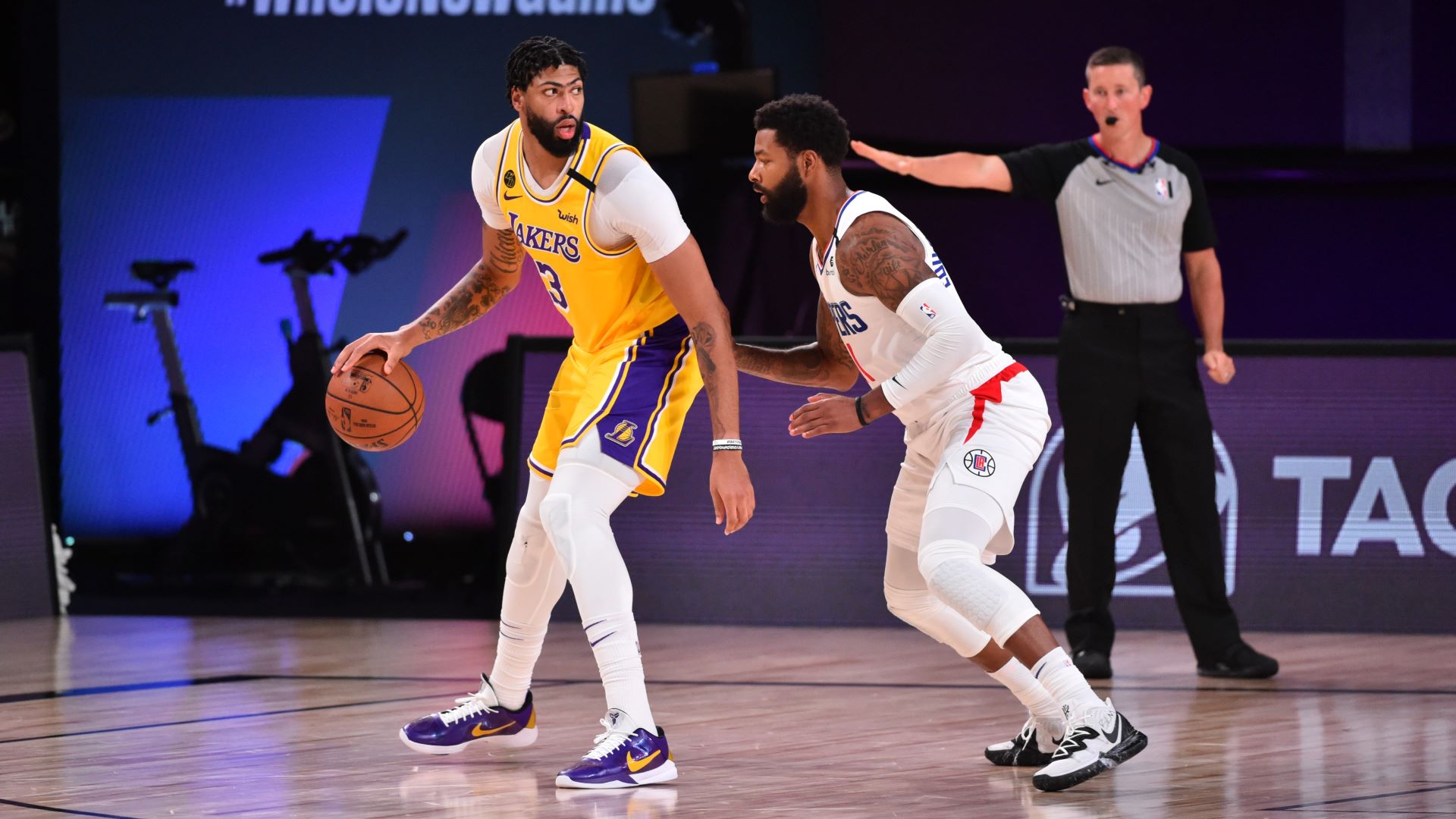 NBA: «Ντέρμπι με τα όλα τους», νικητές οι Lakers και οι Jazz (vids)